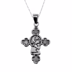 Dije de Plata .925 Cruz de Niña Rezando con cadena