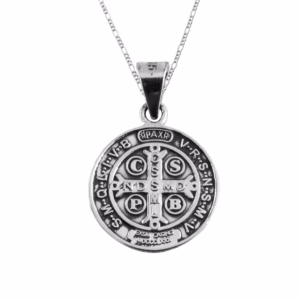 Dije de Plata Medalla Cruz de San Benito con cadena